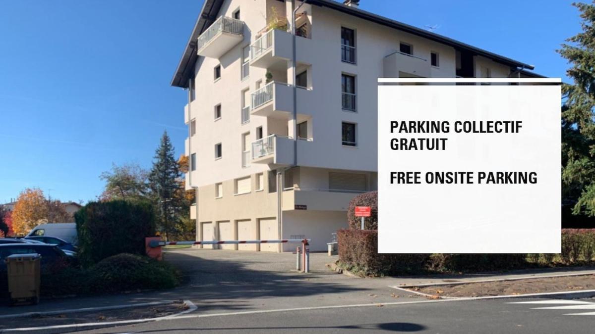 Golden Beach Parking Proche Du Lac Annecy Extérieur photo